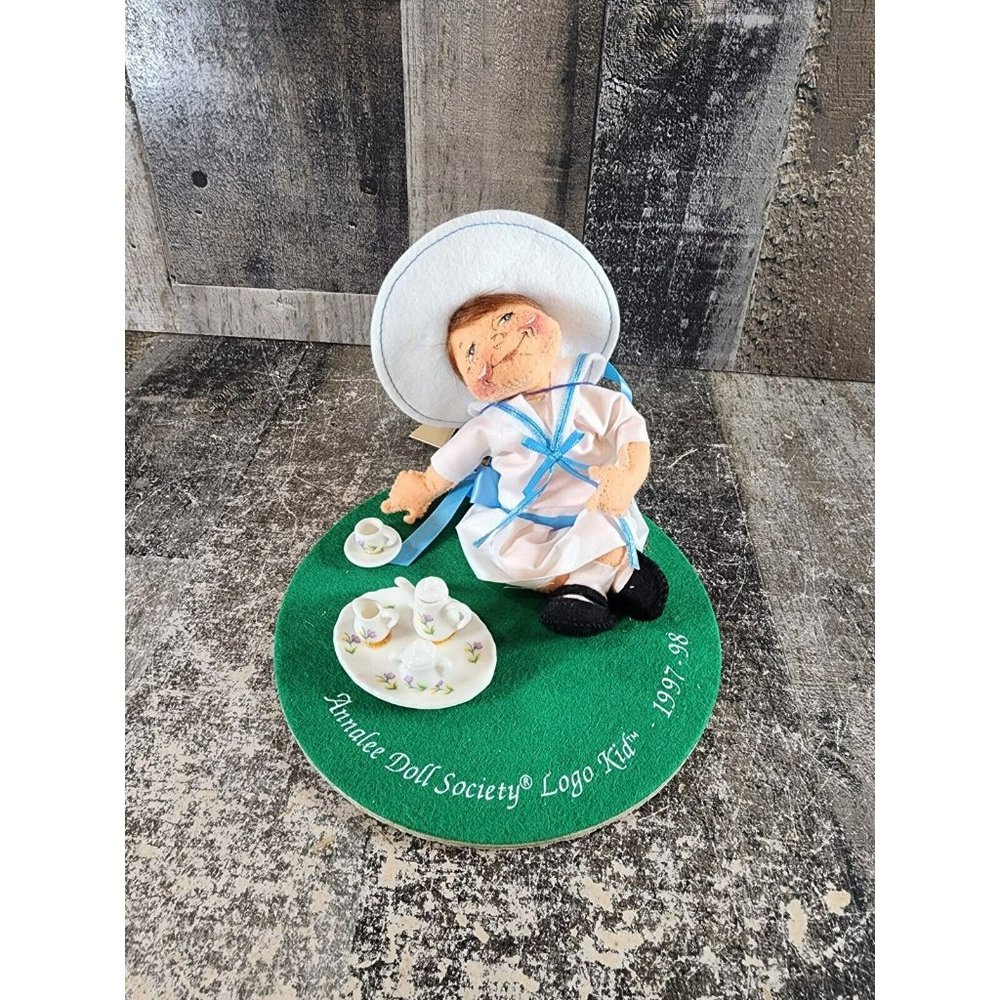 Vintage Annalee Doll Society Tea Time Logo Kid 1997